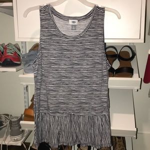 navy and white old navy tank